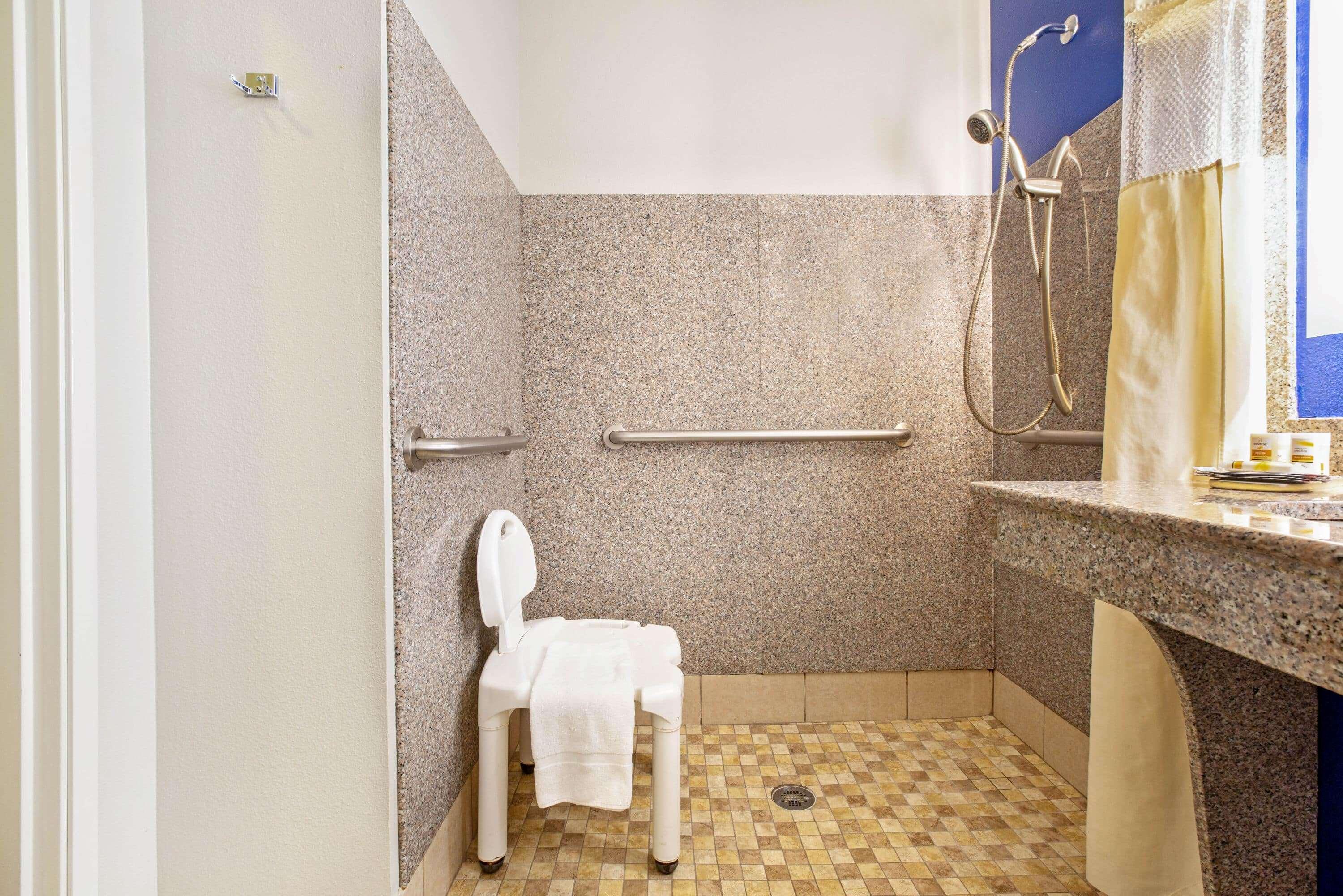 La Quinta By Wyndham Ne Long Beach/Cypress Hawaiian Gardens Εξωτερικό φωτογραφία