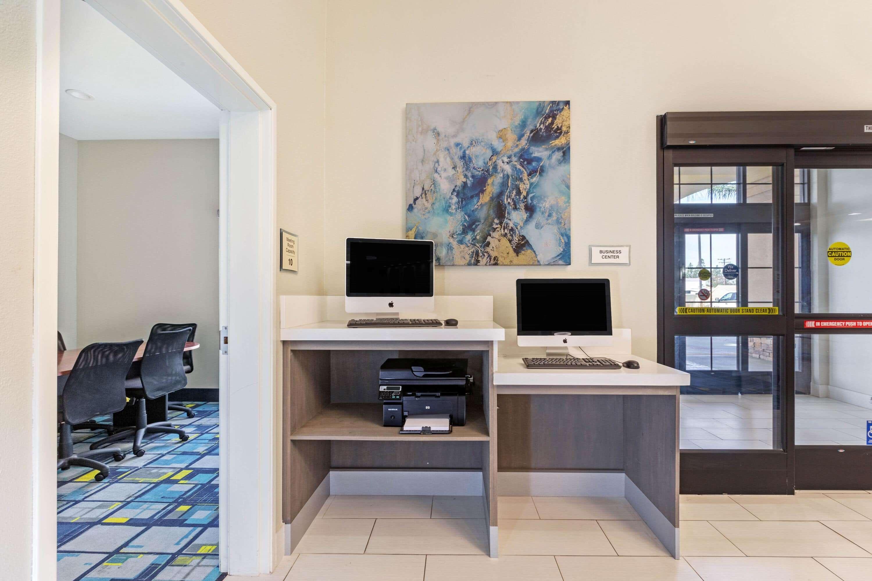 La Quinta By Wyndham Ne Long Beach/Cypress Hawaiian Gardens Εξωτερικό φωτογραφία