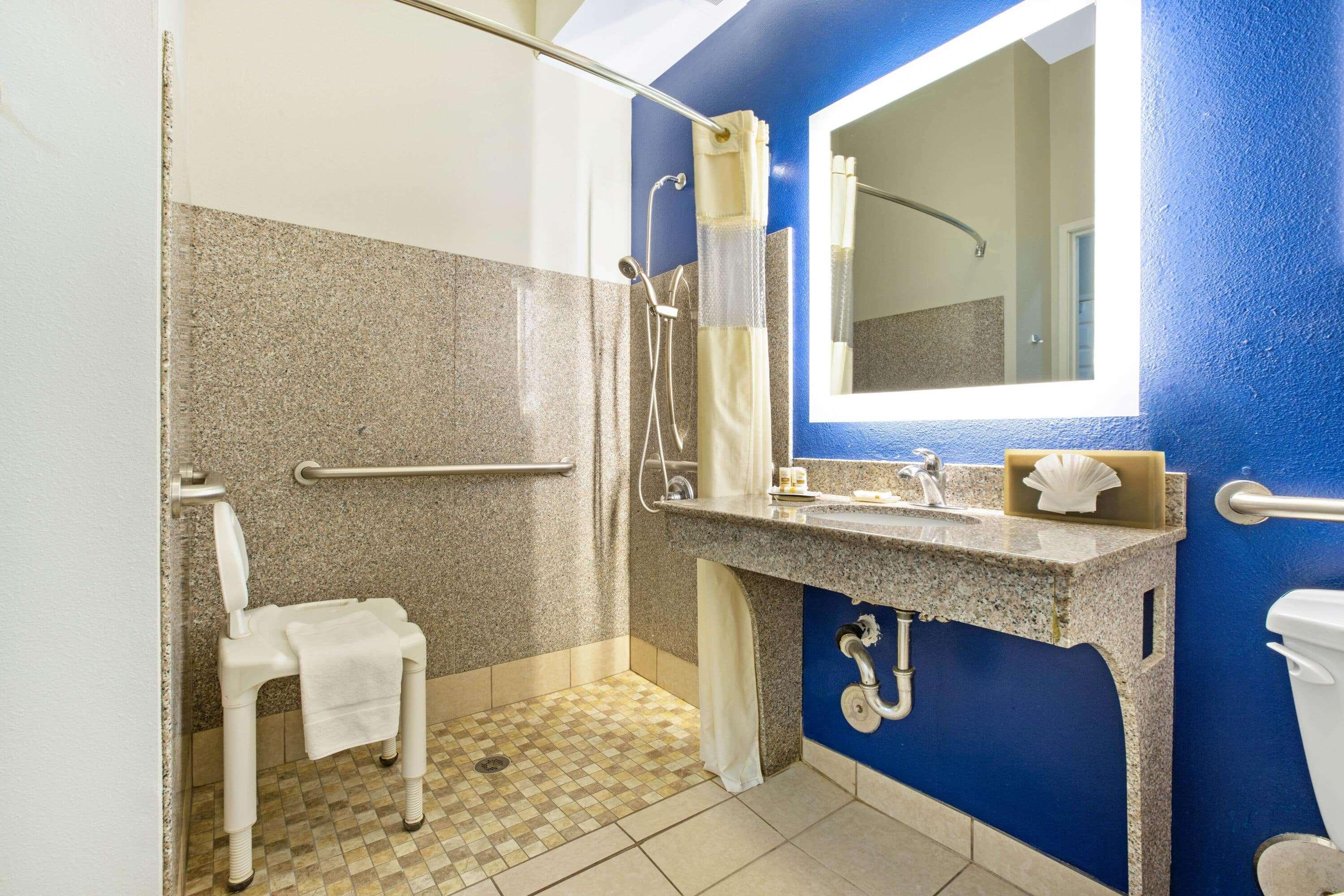 La Quinta By Wyndham Ne Long Beach/Cypress Hawaiian Gardens Εξωτερικό φωτογραφία
