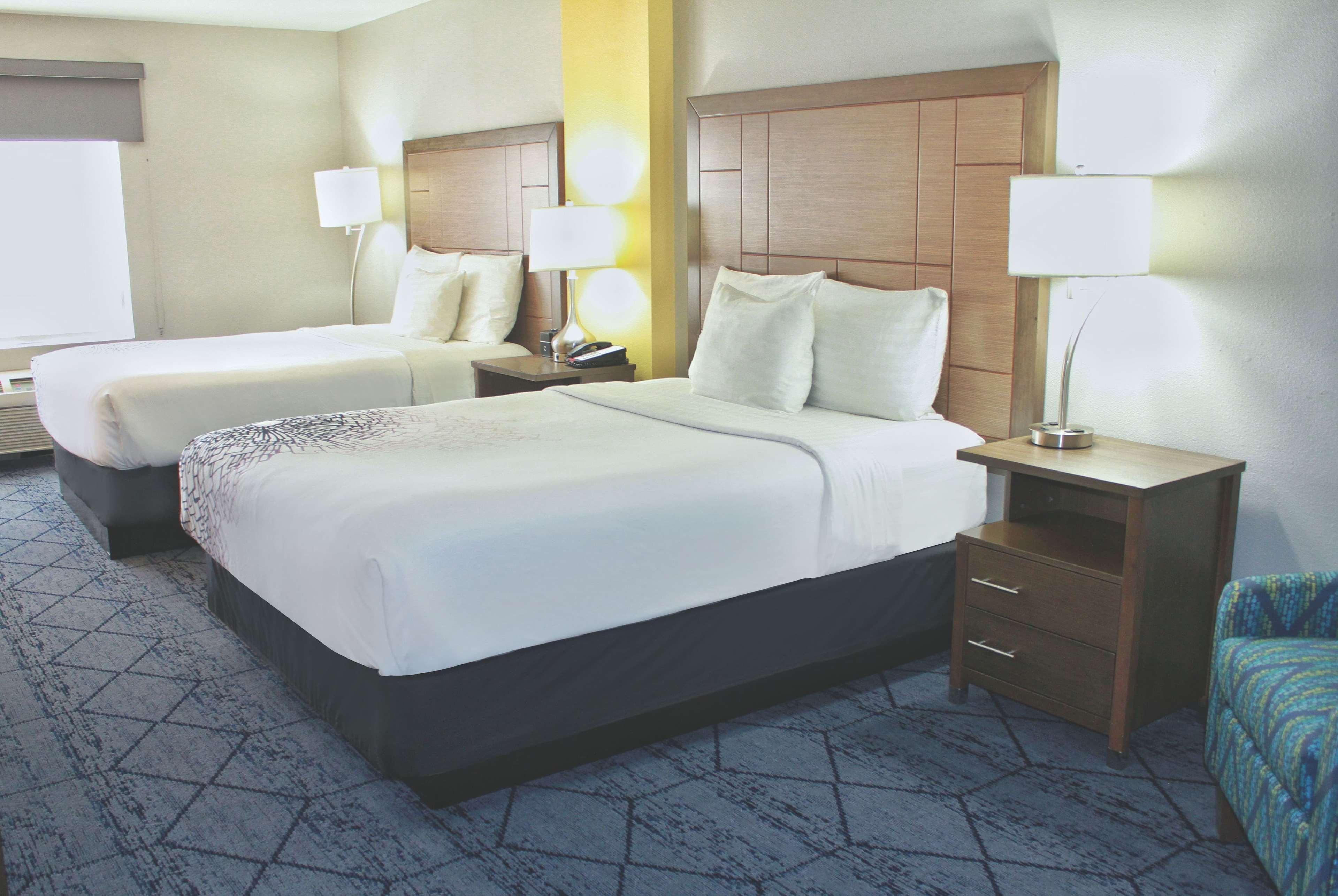 La Quinta By Wyndham Ne Long Beach/Cypress Hawaiian Gardens Εξωτερικό φωτογραφία