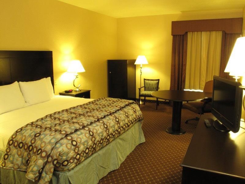 La Quinta By Wyndham Ne Long Beach/Cypress Hawaiian Gardens Δωμάτιο φωτογραφία