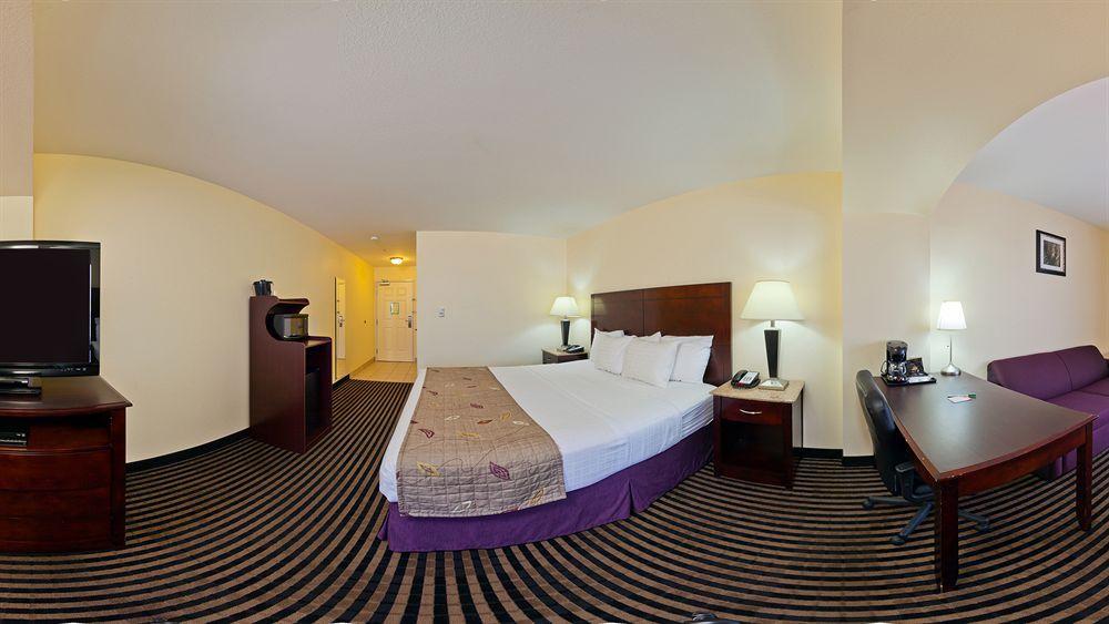 La Quinta By Wyndham Ne Long Beach/Cypress Hawaiian Gardens Εξωτερικό φωτογραφία